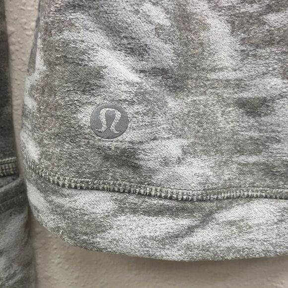 Lululemon ”It’s Rulu” Run long sleeve sweatshirt data rush Jaguar white opal 150 - Picture 9 of 9
